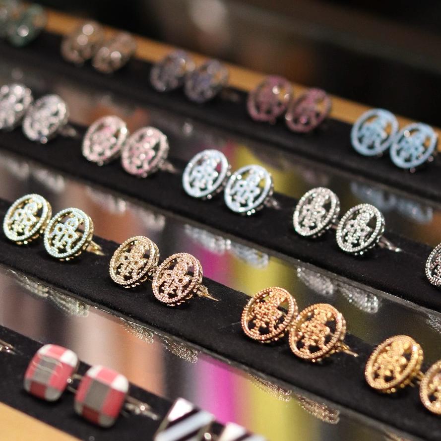 CUFFLINKS